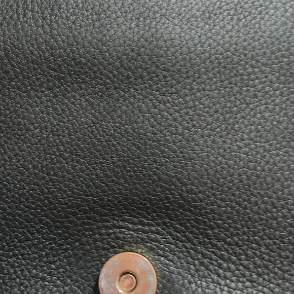 ✨Tory Burch Black Embossed Bryant Crossbody Bag✨ - Picture 8 of 14